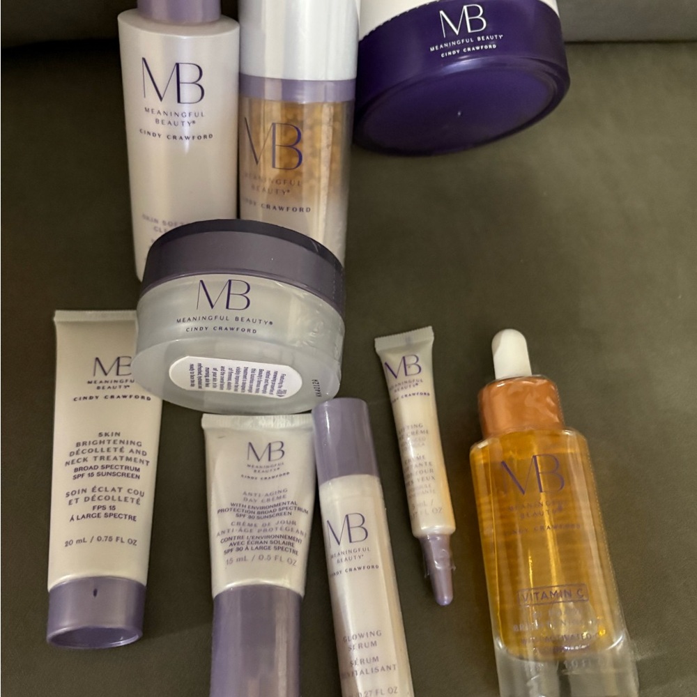 Meaningful Beauty Skincare Set Sealed +2